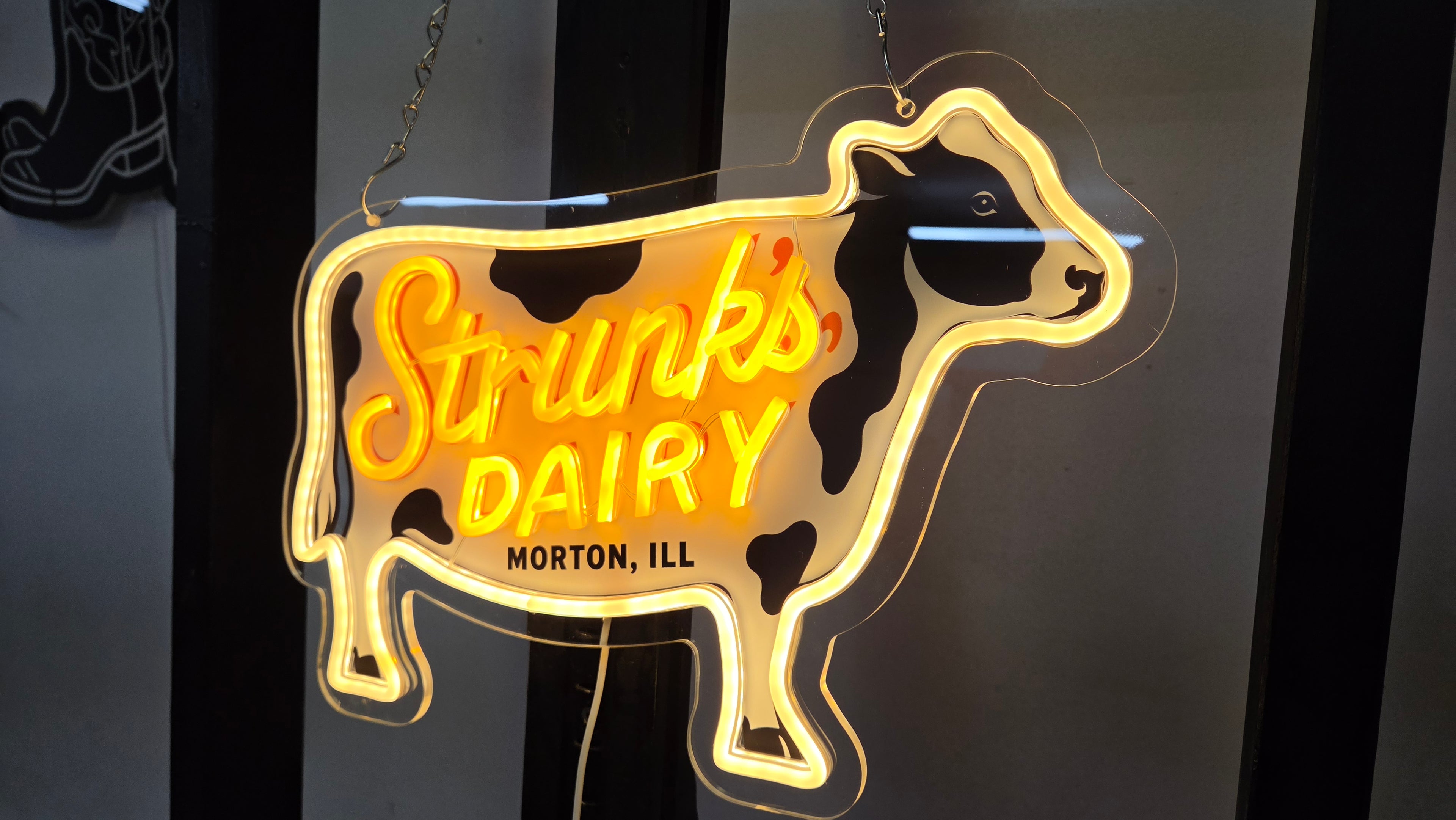 Strunk's Dairy - Morton, IL Lighted LED Advertising Sign Farm Sign